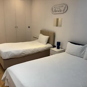 Comfortable - Cosy - Budget In Center Penzion